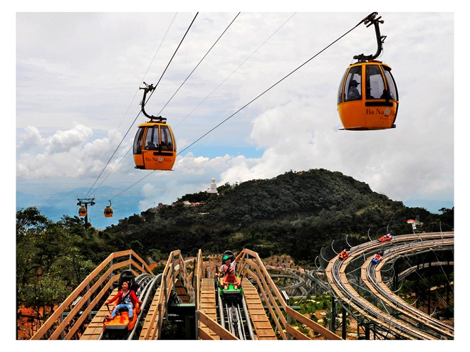 Đến con đường dây treo dài nhất thế giới cùng tour du lịch malaysia giá rẻ