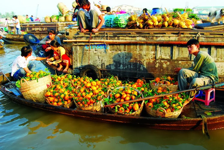 DU LICH MIEN TAY;CHO NOI CAI RANG