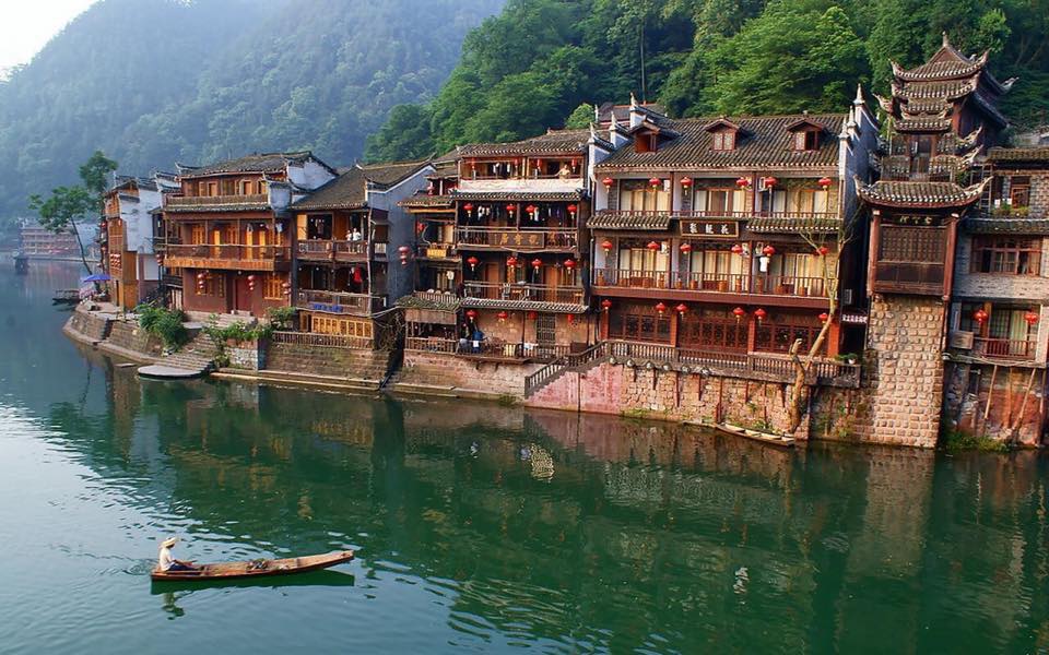 tour phượng hoàng cổ trấn giá rẻ tour phượng hoàng cổ trấn giá rẻ