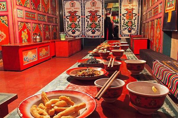 Cảnh đẹp huyền bí trong tour cửu trại câu Cảnh đẹp huyền bí trong tour cửu trại câu
