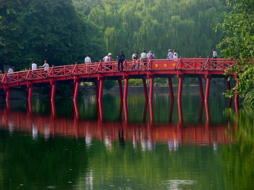 DU LICH HA LONG: HA NOI - HA LONG - TUAN CHAU