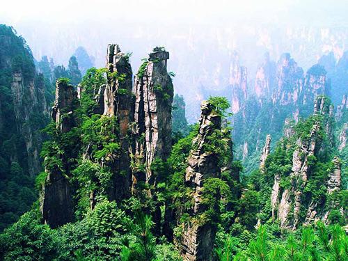 Trương Gia Giới hùng tráng