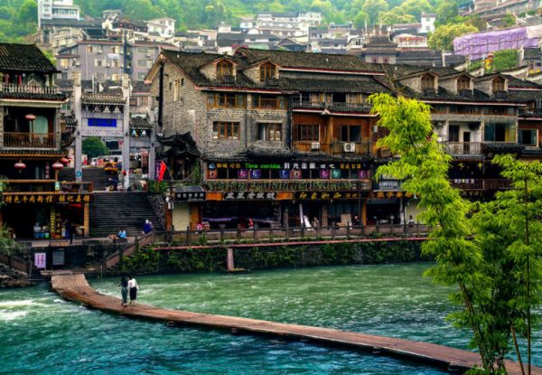 tour phượng hoàng cổ trấn tour phượng hoàng cổ trấn