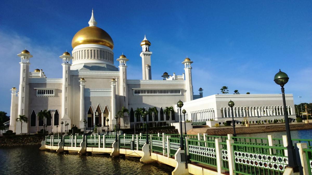 Chia sẻ kinh nghiệm cực hay khi đi du lịch Dubai và Brunei Chia sẻ kinh nghiệm cực hay khi đi du lịch Dubai và Brunei