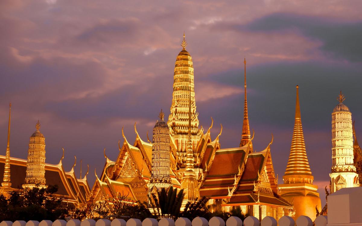 Đi du lịch tour Lào về mua gì làm quà cho người thân? Đi du lịch tour Lào về mua gì làm quà cho người thân?