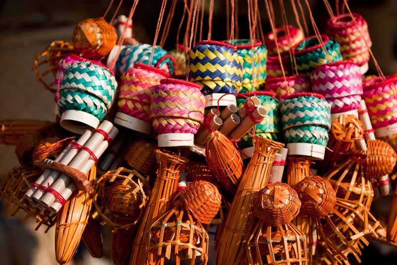 Đi du lịch tour Lào về mua gì làm quà cho người thân? Đi du lịch tour Lào về mua gì làm quà cho người thân?