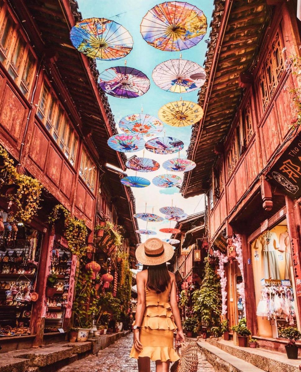 Đi Lệ Giang Shangrila tự túc hay theo tour? Đi Lệ Giang Shangrila tự túc hay theo tour?