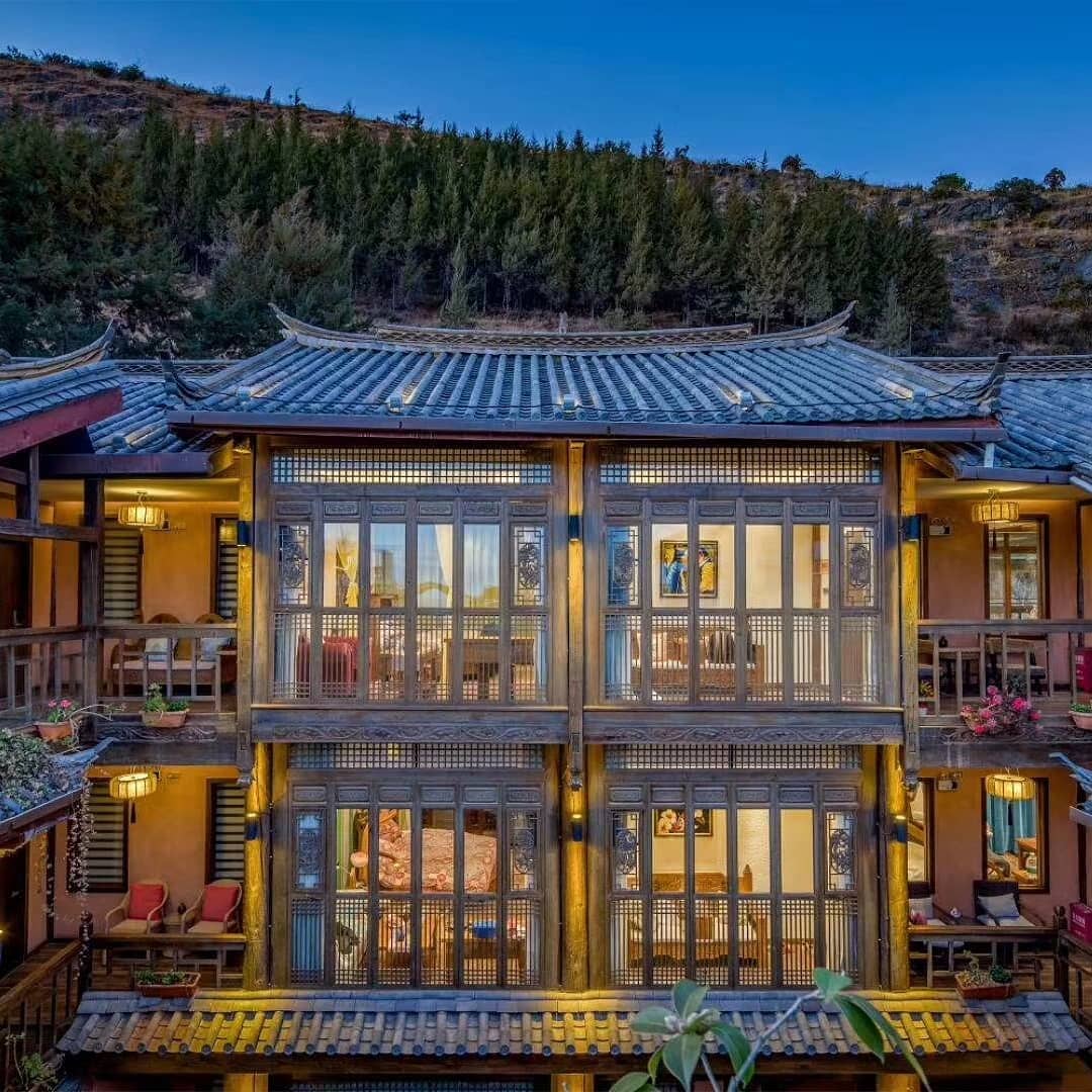 Đi Lệ Giang Shangrila tự túc hay theo tour? Đi Lệ Giang Shangrila tự túc hay theo tour?