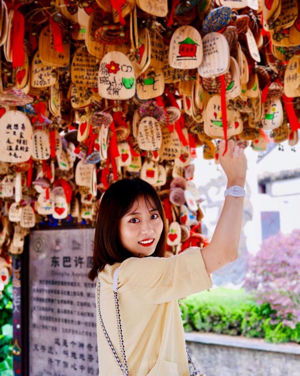 Đi Lệ Giang Shangrila tự túc hay theo tour? Đi Lệ Giang Shangrila tự túc hay theo tour?