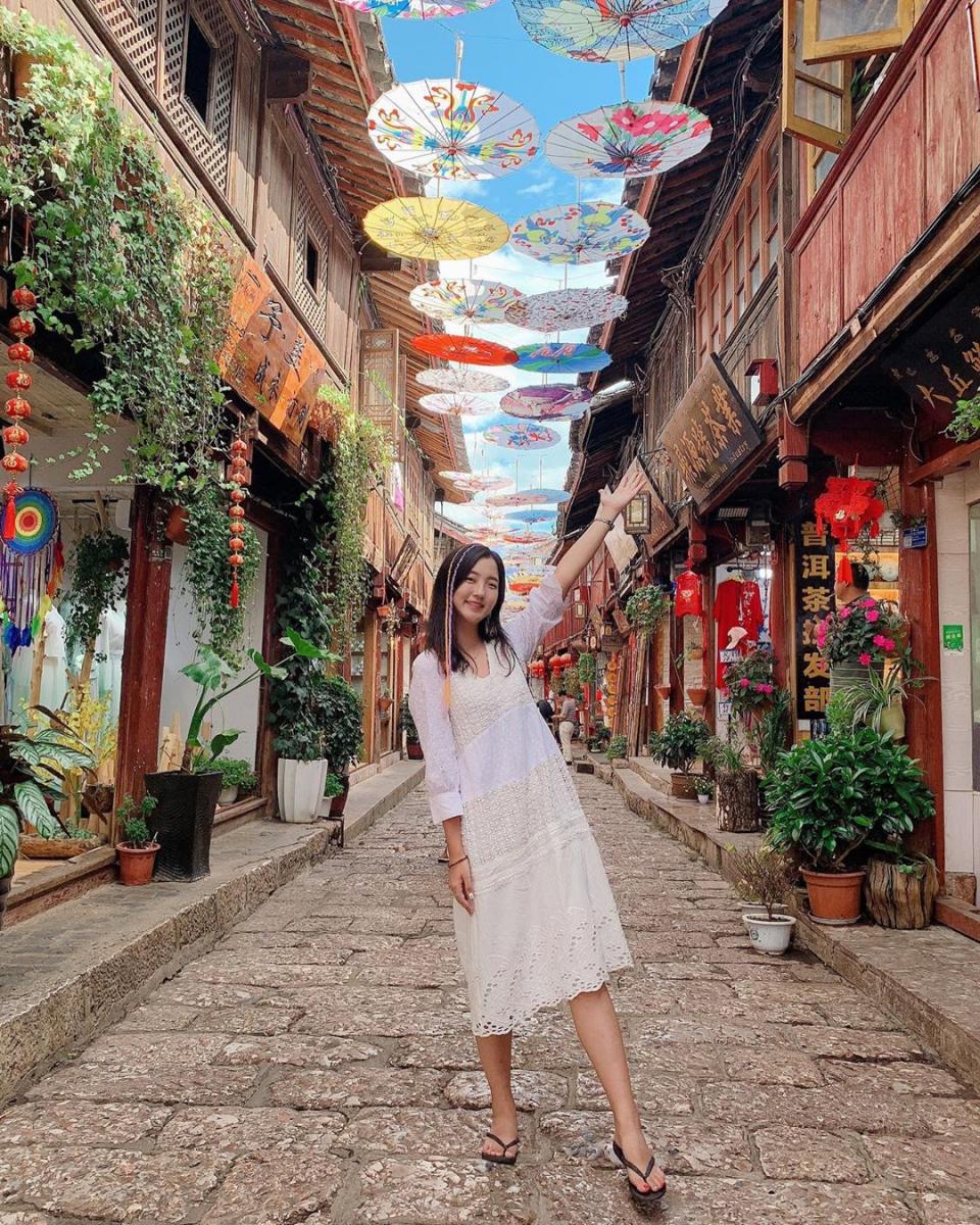 Đi tour du lịch Lệ Giang máy bay hay tàu? Đi tour du lịch Lệ Giang máy bay hay tàu?