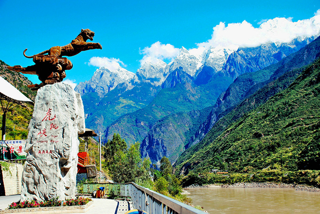 Đi tour Lệ Giang Shangrila ở công ty nào? Đi tour Lệ Giang Shangrila ở công ty nào?