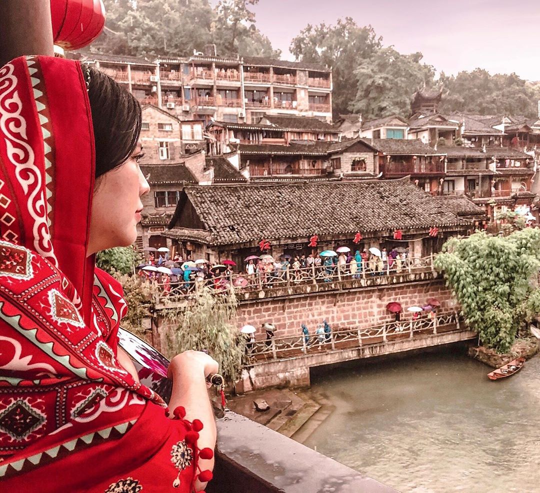 Đi tour Phượng Hoàng Cổ Trấn Phù Dung trấn tham quan gì? Đi tour Phượng Hoàng Cổ Trấn Phù Dung trấn tham quan gì?