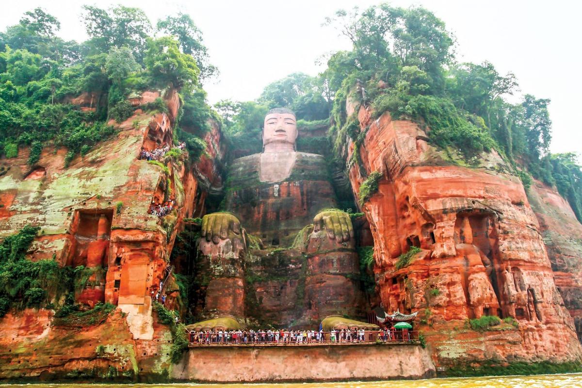 Du lịch núi Nga Mi Trung Quốc – Chốn bồng lai trần gian Du lịch núi Nga Mi Trung Quốc – Chốn bồng lai trần gian