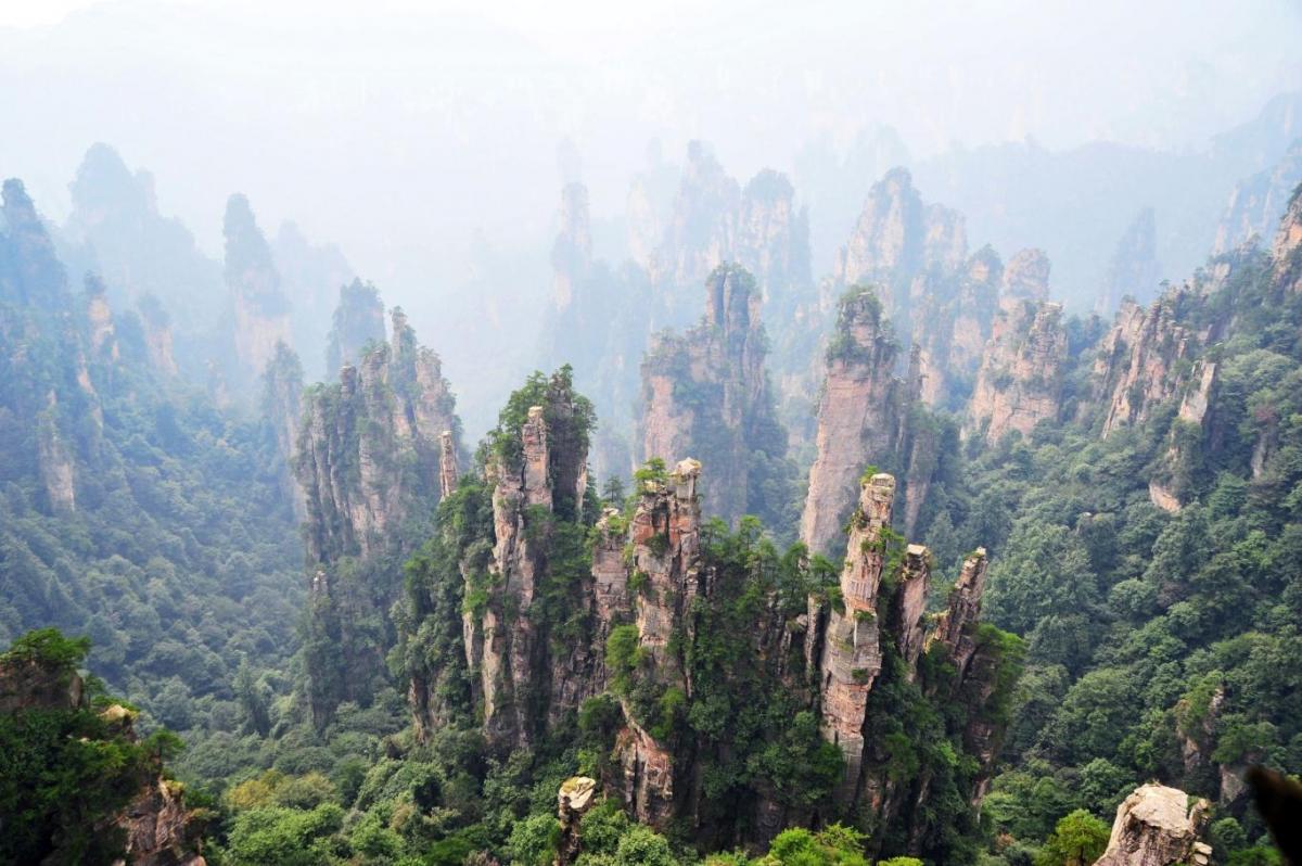Giá tour đi Phượng Hoàng Cổ Trấn bằng máy bay có đắt không? Giá tour đi Phượng Hoàng Cổ Trấn bằng máy bay có đắt không?