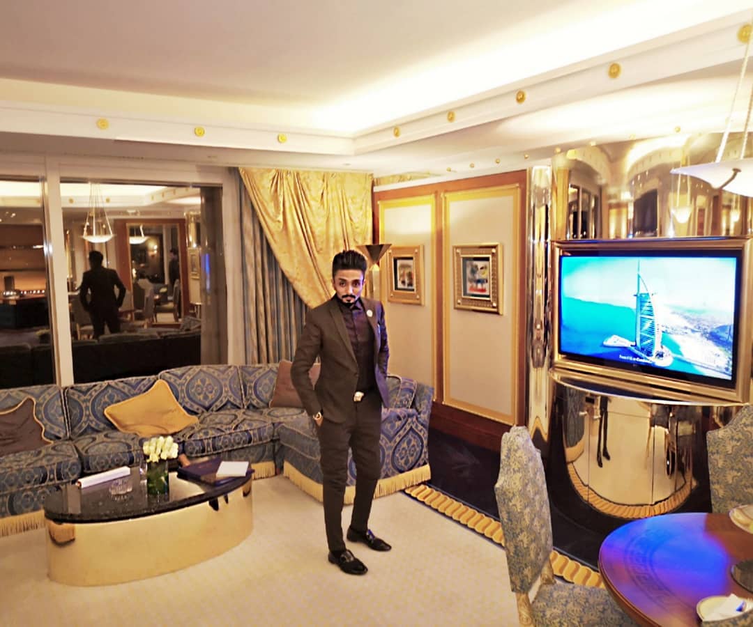 Khám phá và trải nghiệm du lịch Dubai ở khách sạn 7 sao Khám phá và trải nghiệm du lịch Dubai ở khách sạn 7 sao