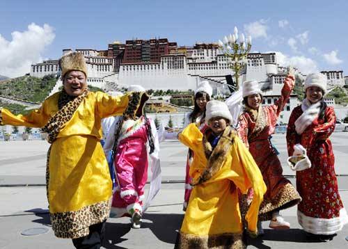 Khám phá hội sữa chua khi du lịch Khám phá hội sữa chua khi du lịch