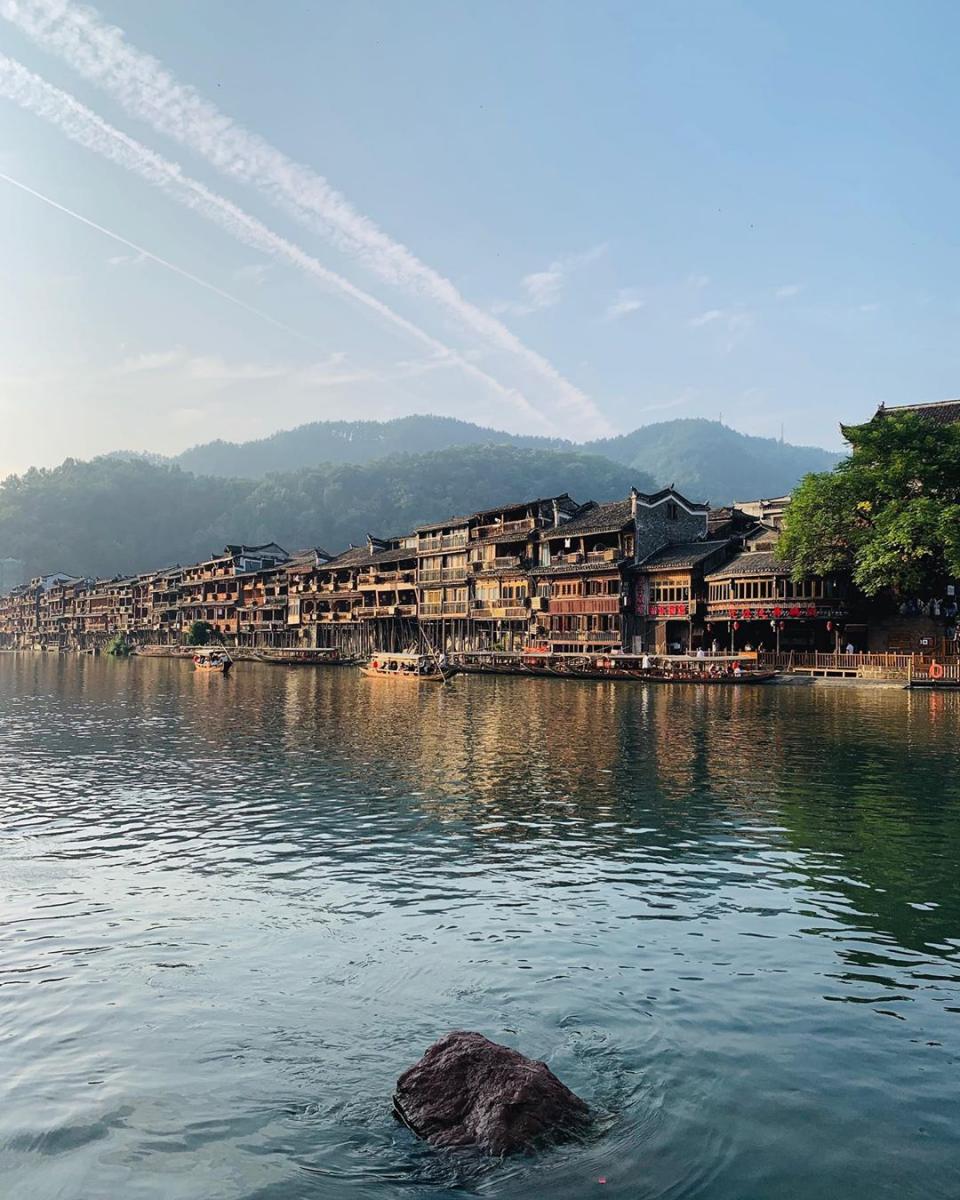 Tại sao nên đi tour Phượng Hoàng Cổ Trấn vào mùa thu? Tại sao nên đi tour Phượng Hoàng Cổ Trấn vào mùa thu?