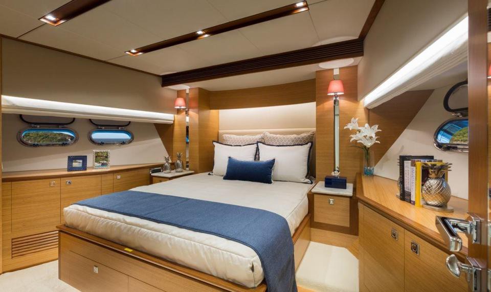 Trải nghiệm du lịch Dubai bằng du thuyền sang trọng Trải nghiệm du lịch Dubai bằng du thuyền sang trọng