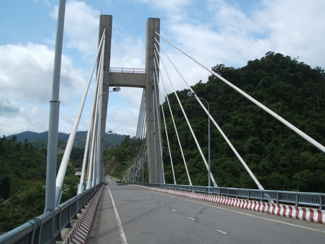 Cầu Treo