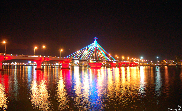 cây cầu Sông Hàn
