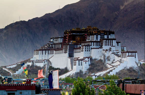 chiem-nguong-lau-dai-potala chiem-nguong-lau-dai-potala