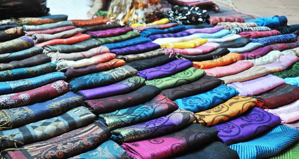 Chợ sáng Paske