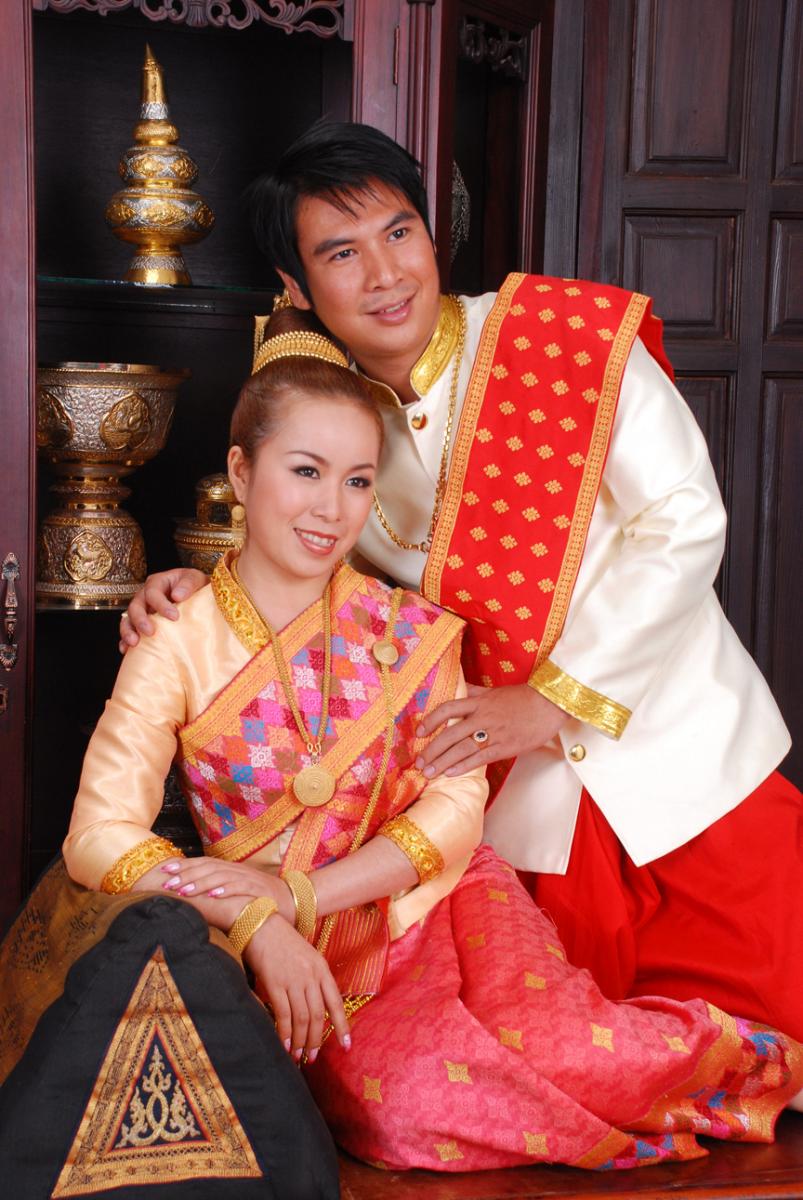 dam-cuoi-nguoi-lao dam-cuoi-nguoi-lao