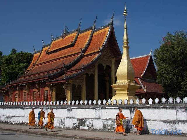 Du-lich-Lao