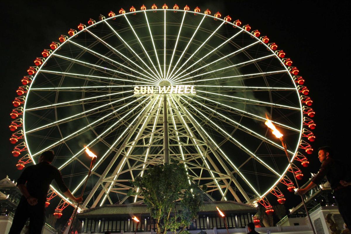 Đu quay Sun Wheel