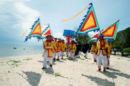 Lễ hội Yến Sào