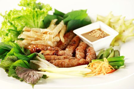 nem-nuong-du-lich-nha-trang