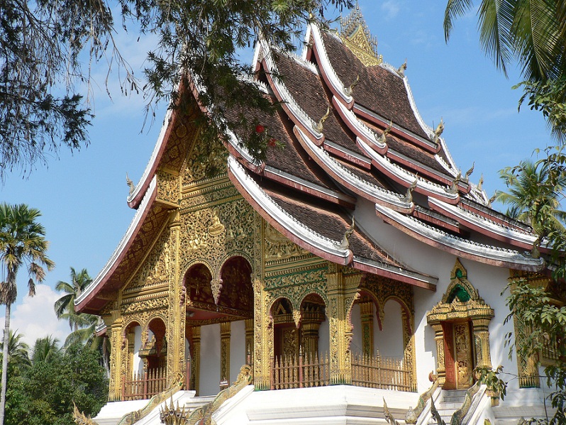 du-lich-lao-luang-prabang-cung-dien-hoang-gia du-lich-lao-luang-prabang-cung-dien-hoang-gia