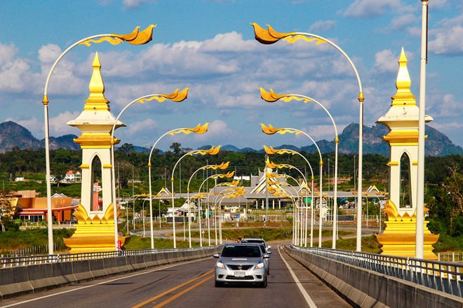 du-lich-lao-thai du-lich-lao-thai