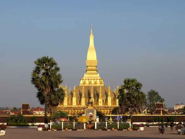 Du lịch Lào: Chơi gì ở Viêng Chăn du-lich-lao-toi-vieng-chan-choi-gi