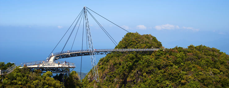 du-lich-malaysia-thu-cam-giac-la-o-skywalk-langkawi-tour du-lich-malaysia-thu-cam-giac-la-o-skywalk-langkawi-tour