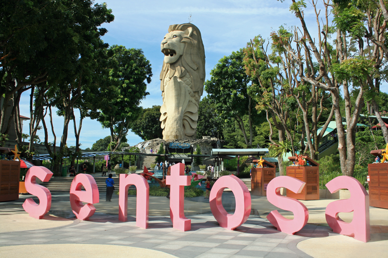 du-lich-singapore-the-merlion-sentosa du-lich-singapore-the-merlion-sentosa
