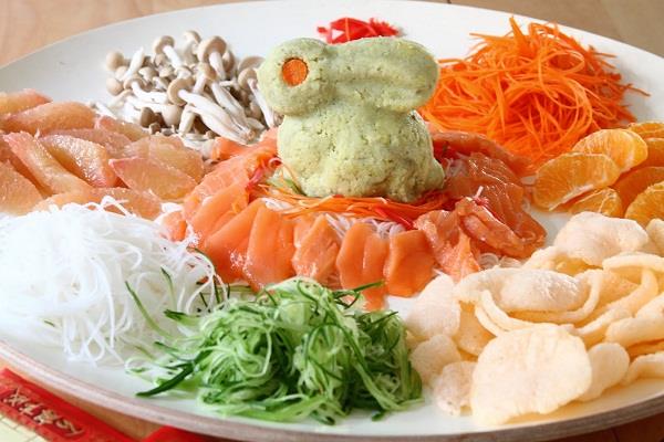 Gỏi cá YUSHENG-du-lich-singapore Gỏi cá YUSHENG-du-lich-singapore