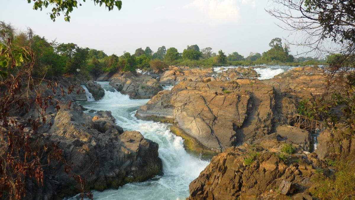 si_phon_don-du-lich-lao si_phon_don-du-lich-lao