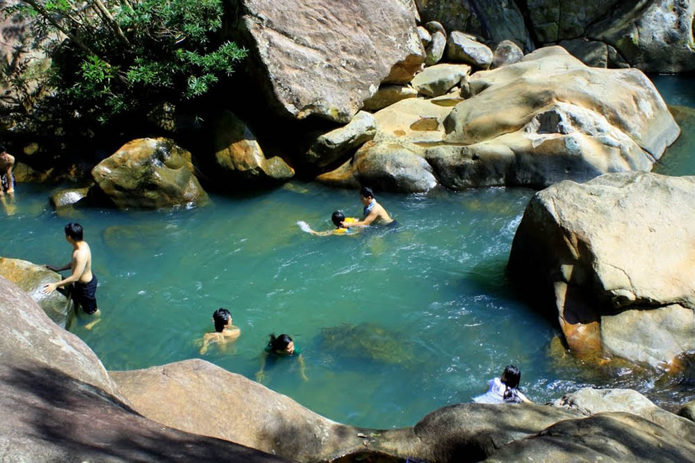 Suoi_Ba_Li_du-lich-nha-trang Suoi_Ba_Li_du-lich-nha-trang