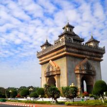 Chuẩn bị gì khi du lịch Lào tự túc?