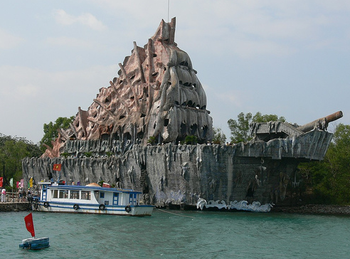 Thủy cung Trí Nguyên