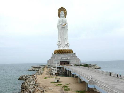 Tượng Phật quan âm, đảo Hải Nam